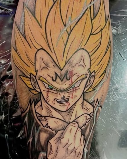 Vegeta en la pantorrilla, a color en una sesión